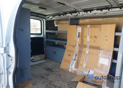 2017 GMC Savana 2500 Work Van z USA, uszkodzony, nr VIN 1GTW7AFF3H1913316